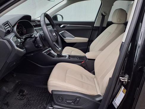 Used 2022 Audi Q3 2.0T Premium w/ Convenience Package image 11