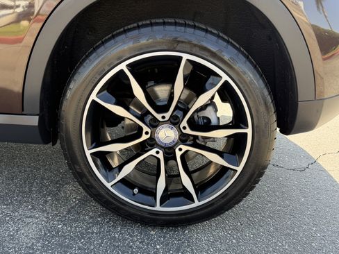 Used 2017 Mercedes-Benz GLA 250 4MATIC image 11