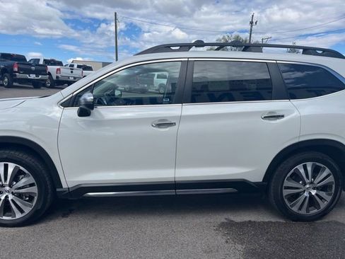 Used 2022 Subaru Ascent Touring AWD/4WD image 6