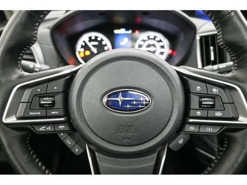 Used 2022 Subaru Forester Touring image 12