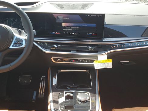 New 2026 BMW X5 xDrive40i w/ M Sport Package AWD/4WD image 22