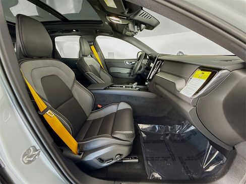 New 2026 Volvo XC60 T8 Polestar w/ Protection Package Premier image 29