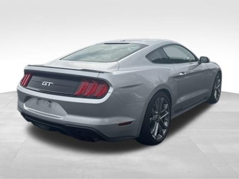 Used 2018 Ford Mustang GT Premium w/ Equipment Group 401A RWD image 2
