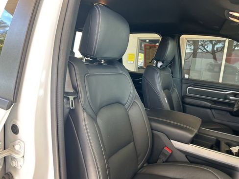 Used 2022 RAM 1500 Big Horn w/ Night Edition image 21