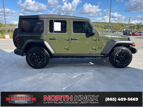 Used 2022 Jeep Wrangler Unlimited Sport image 20