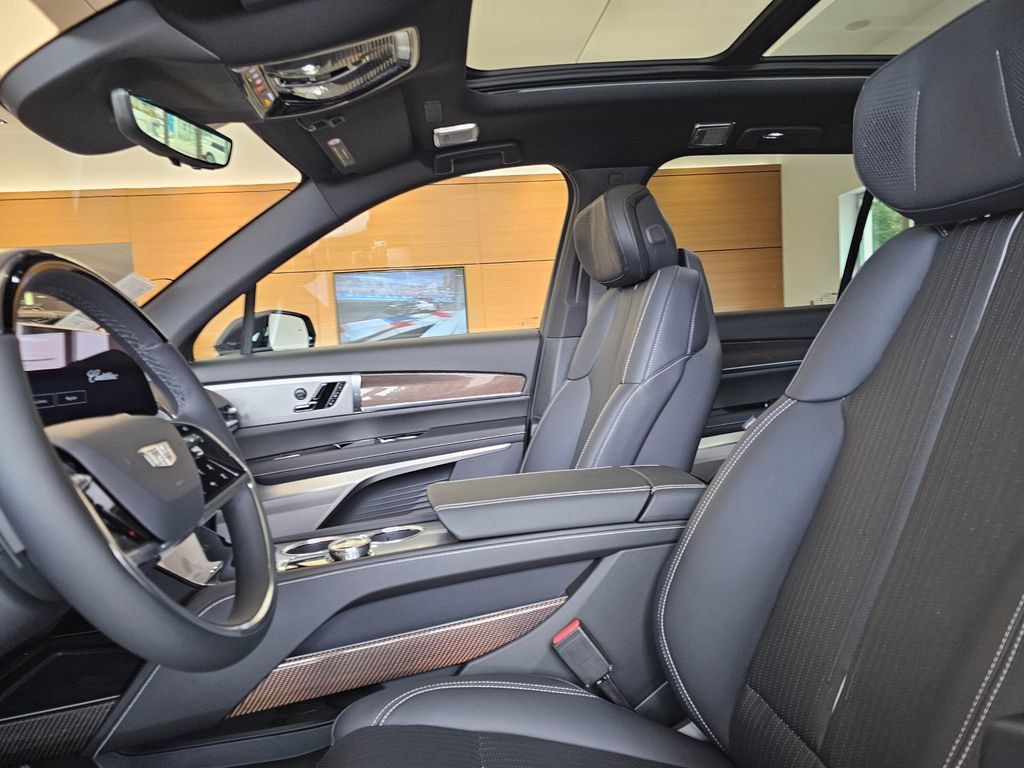 New 2027 Cadillac Vistiq Sport AWD/4WD image 26