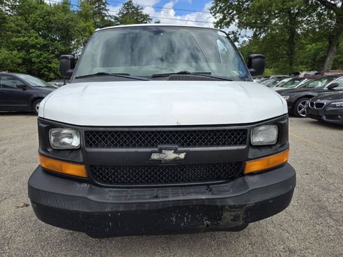 Used 2006 Chevrolet Express 1500 RWD image 5