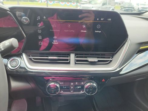 Used 2024 Buick Enclave Essence w/ Experience Buick Package image 51