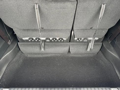 New 2026 Chrysler Pacifica Select image 15