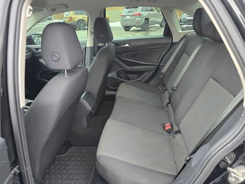 Used 2020 Volkswagen Jetta S image 10