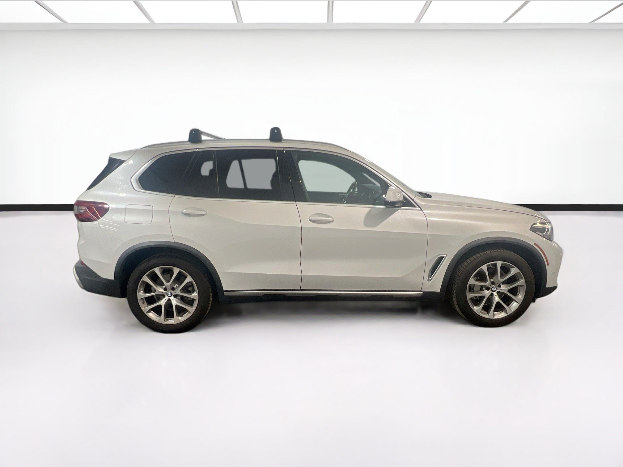 Used 2023 BMW X5 xDrive40i w/ Premium Package AWD/4WD image 25