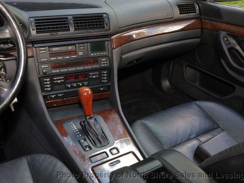 Used 1999 BMW 740iL RWD image 40