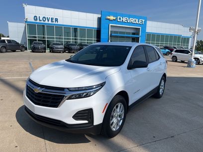 Used 2022 Chevrolet Equinox LS w/ LS Convenience Package