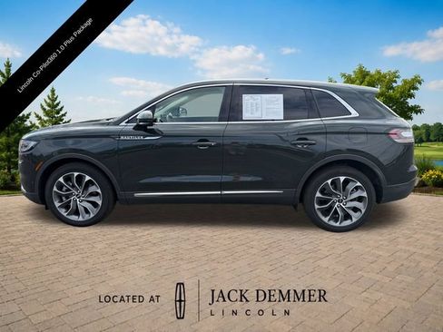 Used 2023 Lincoln Nautilus Reserve w/ Equipment Group 201A AWD/4WD image 3