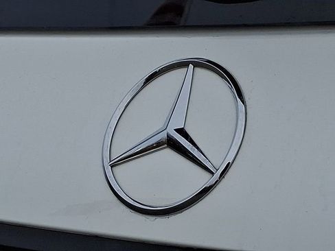 Used 2022 Mercedes-Benz GLS 450 4MATIC image 31