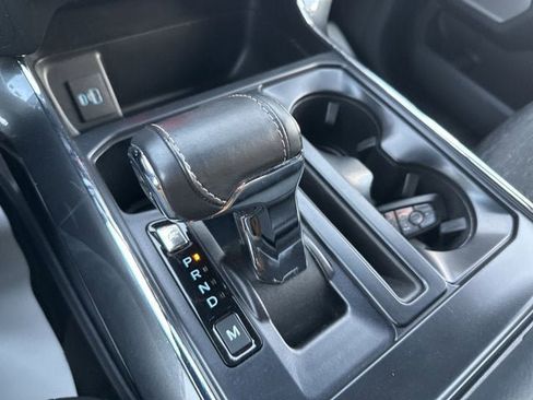 Certified 2022 Ford F150 XLT w/ Equipment Group 302A High image 18