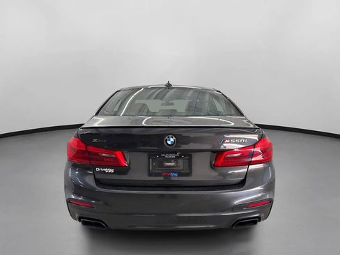 Used 2018 BMW M550i xDrive AWD/4WD image 8
