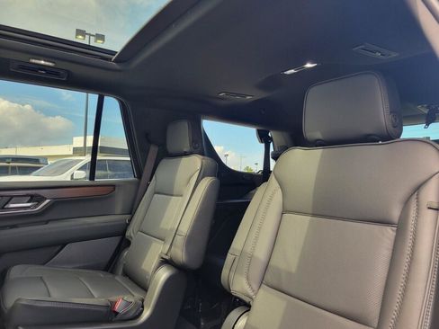 New 2026 GMC Yukon Denali w/ Denali Reserve Package RWD image 29