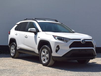 Used 2020 Toyota RAV4 XLE w/ All Weather Liner Package