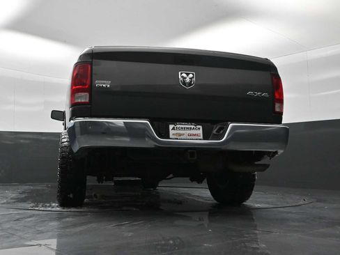 Used 2021 RAM 1500 Classic SLT image 24