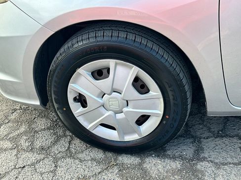 Used 2013 Honda Fit image 11