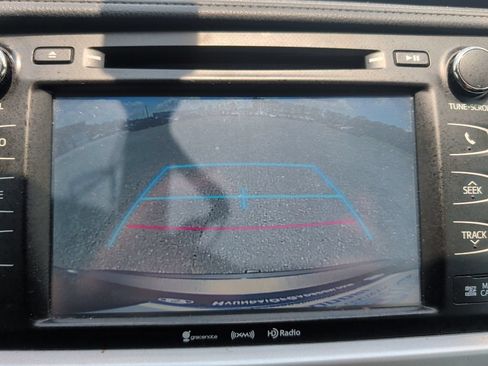 Used 2016 Toyota Highlander XLE AWD/4WD image 21