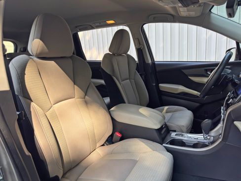 Used 2019 Subaru Ascent Premium w/ Popular Package #2 AWD/4WD image 38
