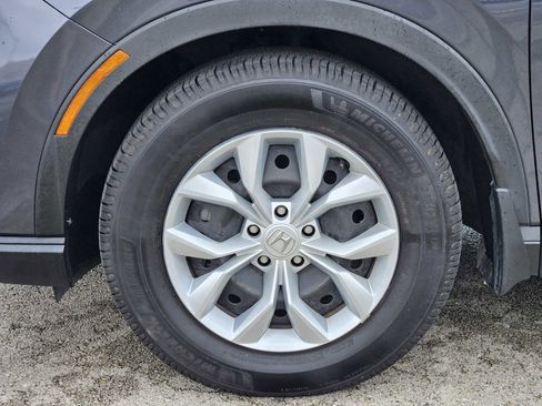Used 2024 Honda CR-V LX image 9