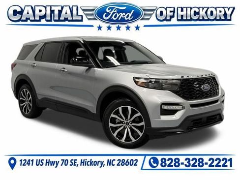 Used 2022 Ford Explorer ST AWD/4WD image 1
