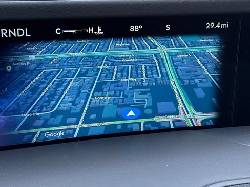 New 2026 Lincoln Nautilus Premier AWD/4WD image 15