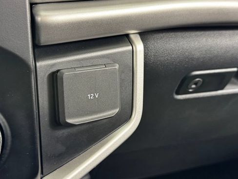 Used 2024 Ford Expedition Max XLT AWD/4WD image 31