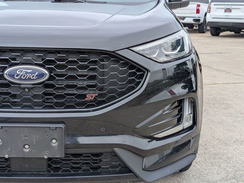 Used 2019 Ford Edge ST w/ Equipment Group 401A image 5