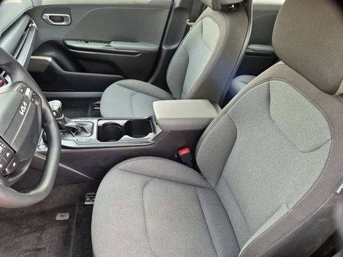 Used 2025 Kia K4 FWD image 24