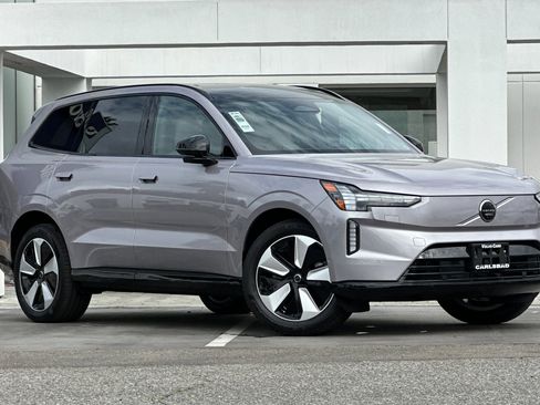 New 2026 Volvo EX90 Plus RWD image 2