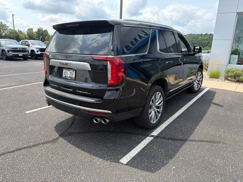 Used 2022 GMC Yukon Denali AWD/4WD image 3