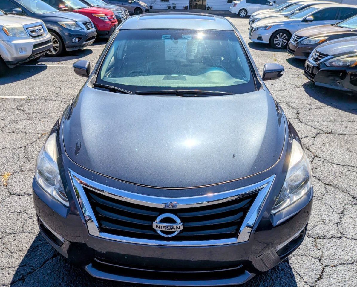 Used 2013 Nissan Altima 2.5 SL w/ Technology Pkg FWD image 6