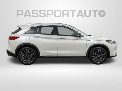 Used 2022 INFINITI QX50 Luxe w/ Appearance Package image 7