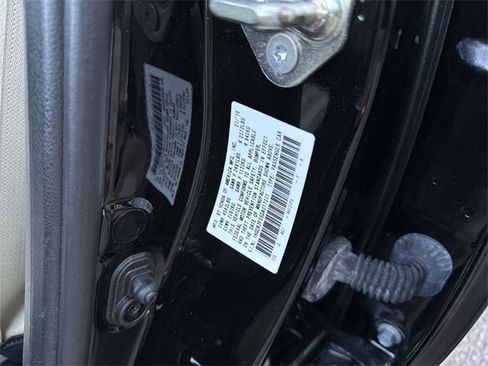 Used 2016 Honda Accord EX-L image 34