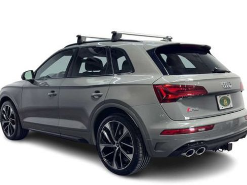 Used 2021 Audi SQ5 Premium Plus w/ Premium Plus Package AWD/4WD image 4