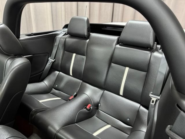 Used 2012 Ford Mustang GT Premium RWD image 35