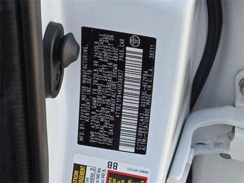 Used 2019 Toyota Avalon Limited w/ Advanced Safety Package image 19