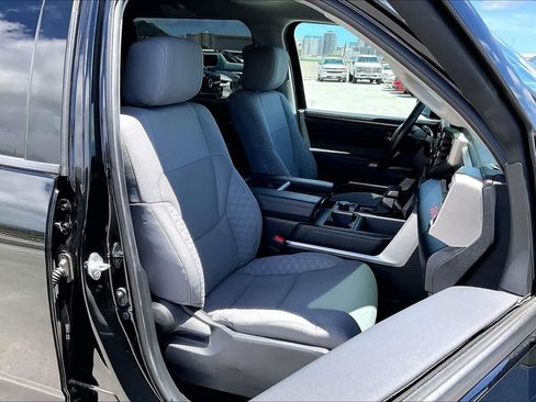 Used 2023 Toyota Tundra SR5 AWD/4WD image 13