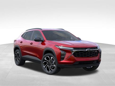 New 2026 Chevrolet Trax RS w/ Driver Confidence Package FWD image 7