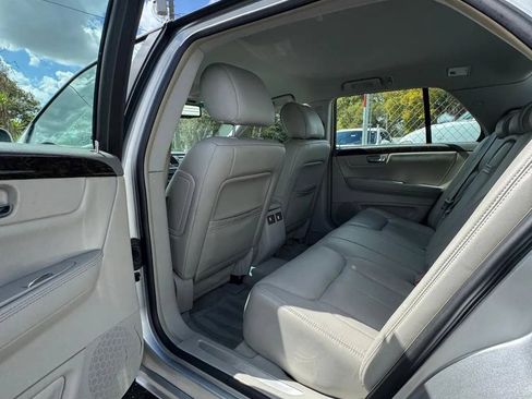 Used 2009 Cadillac DTS image 13