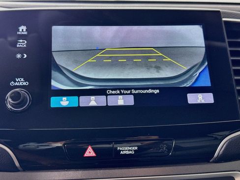 Used 2019 Honda Pilot EX image 16