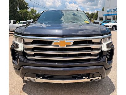 Used 2024 Chevrolet Silverado 1500 High Country w/ High Country Premium Package