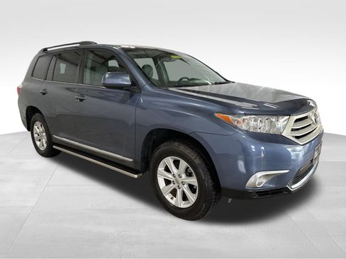 Used 2013 Toyota Highlander SE image 3