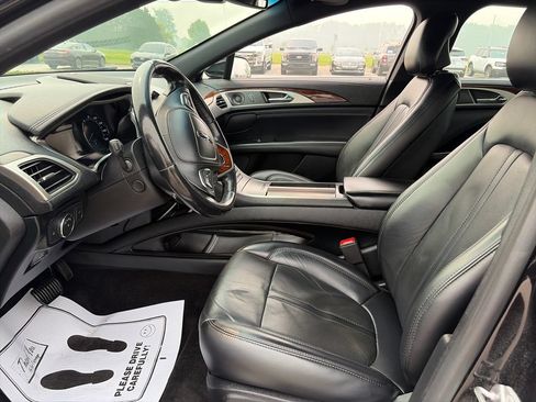 Used 2019 Lincoln MKZ Reserve AWD/4WD image 15