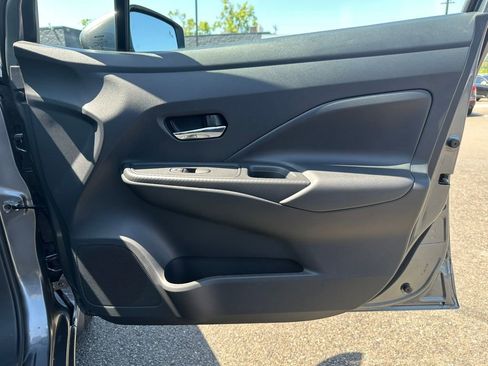 New 2025 Nissan Versa SV w/ Trunk Package image 22