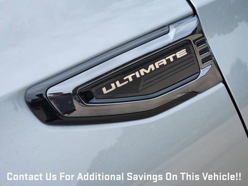 New 2026 GMC Yukon Denali Ultimate AWD/4WD image 8